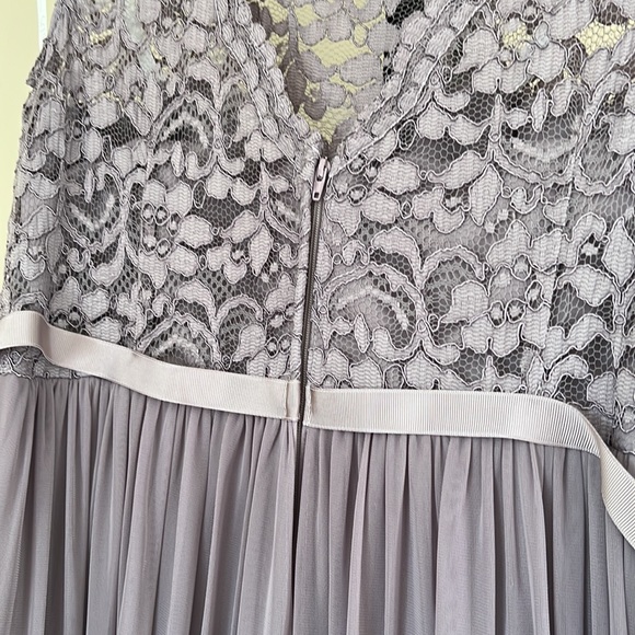 David’s Bridal bridesmaid dress - Picture 5 of 11